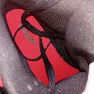 Men Adidas gym shoes